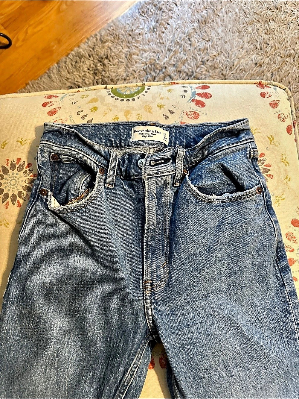 Abercrombie & Fitch The Vintage Flare High Rise Cutoff Jeans Blue